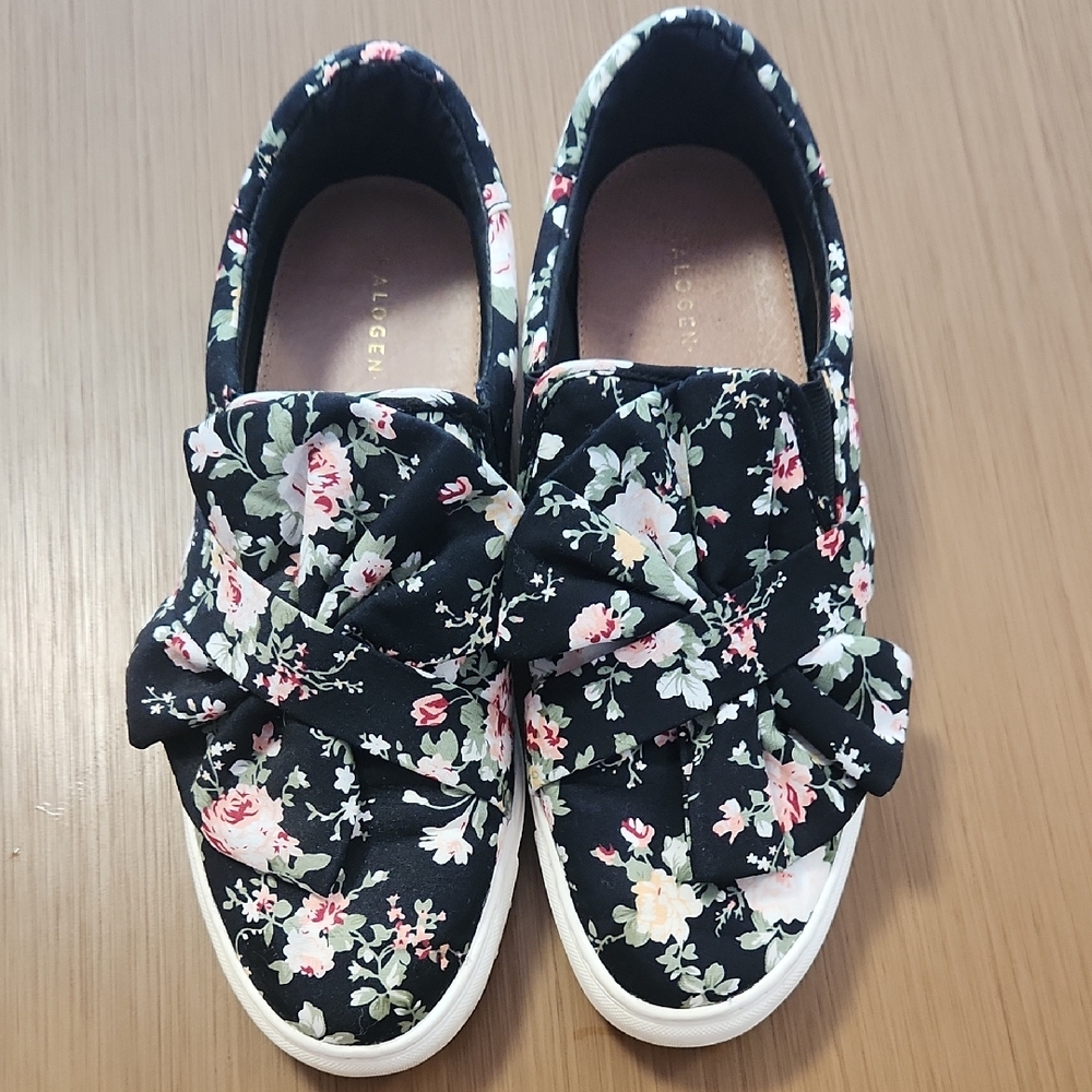 Floral Kids Shoes with Bow - Black